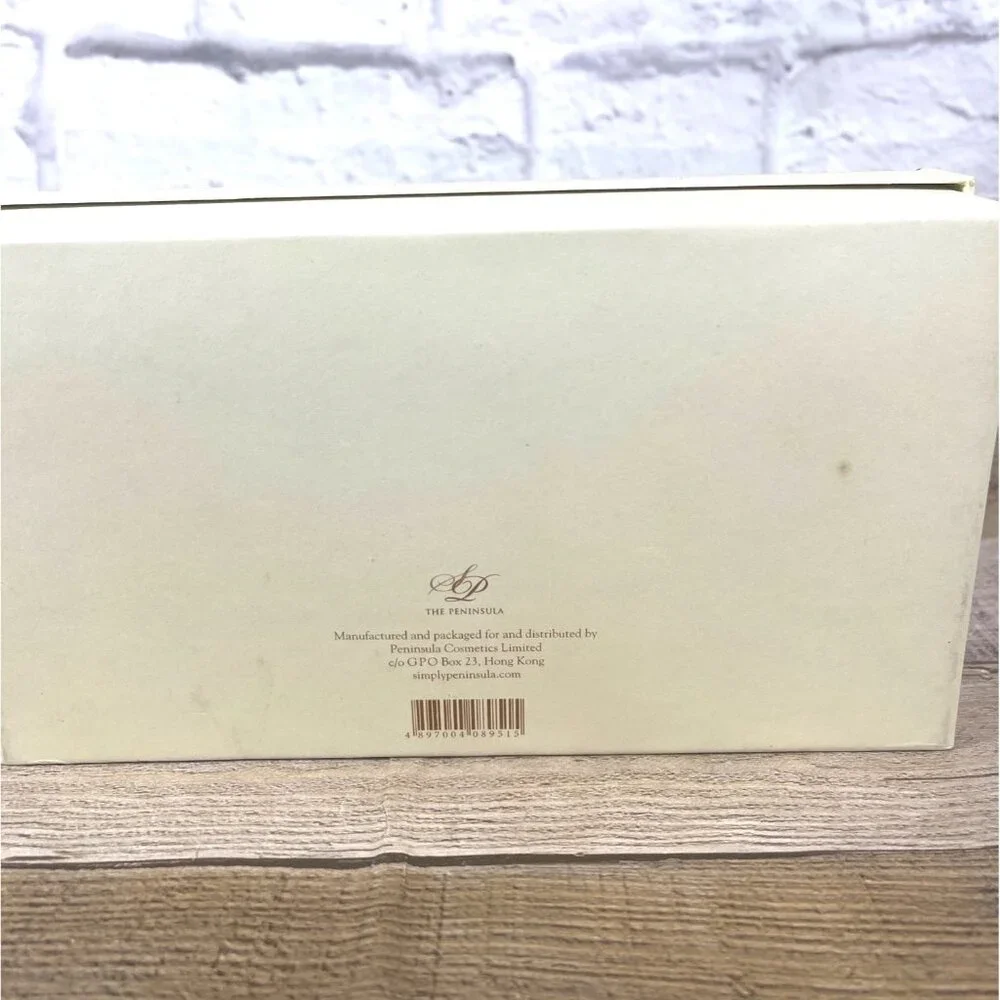 Peninsula Hotel Spa Candle Set Luxury Exotic Fragrance Relaxation CD Gift Box